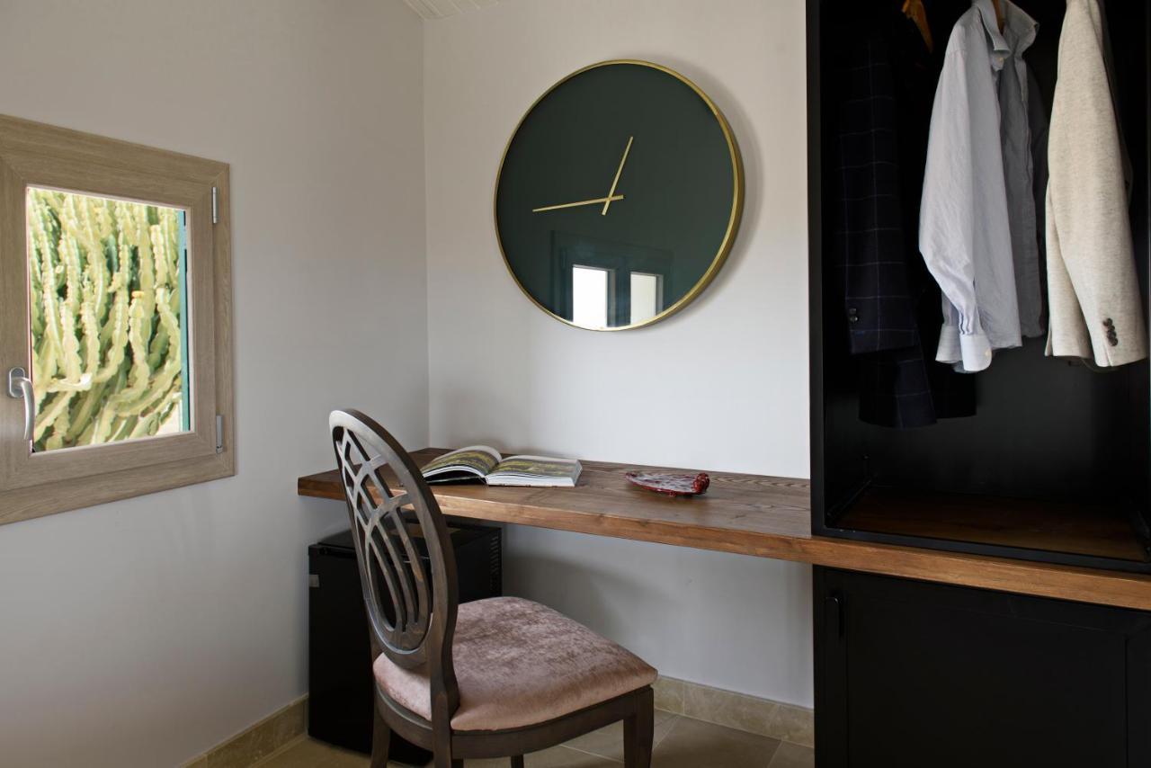 Poggio Leano Boutique Hotel Доналуката Екстериор снимка