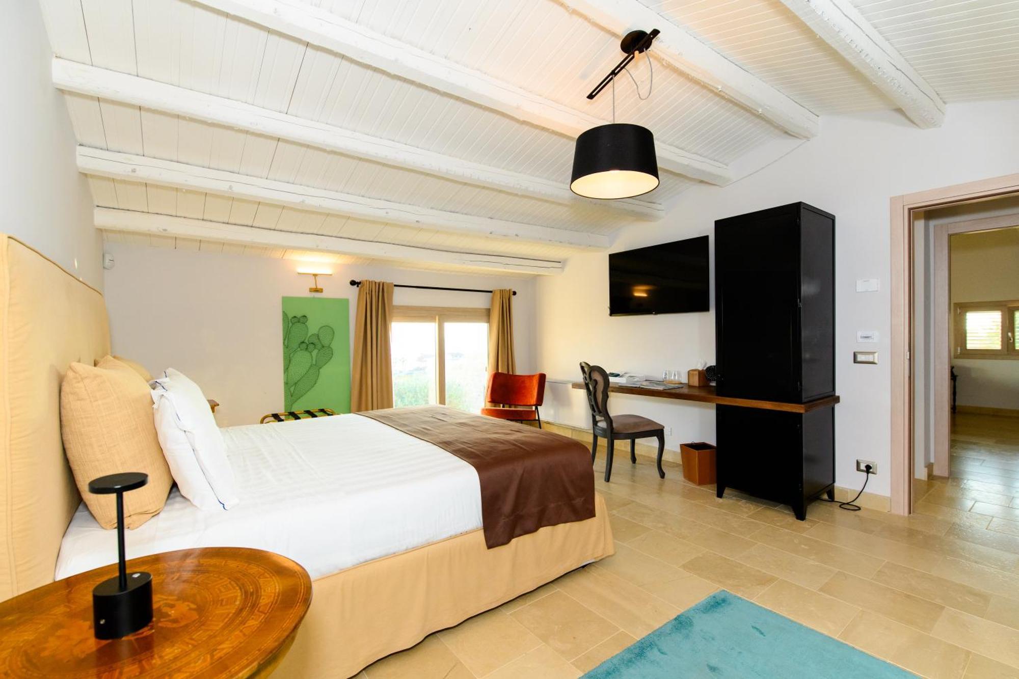 Poggio Leano Boutique Hotel Доналуката Екстериор снимка