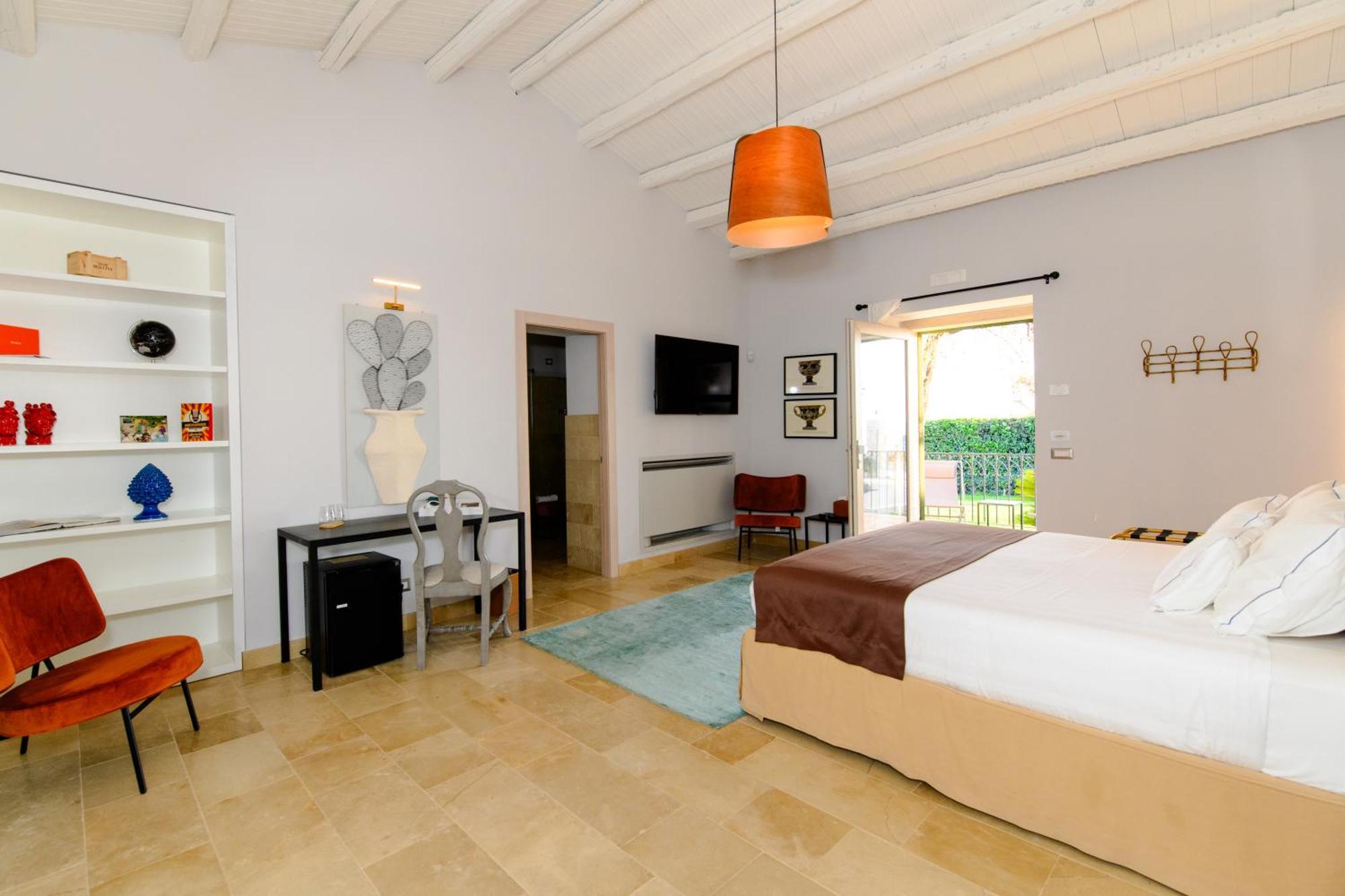 Poggio Leano Boutique Hotel Доналуката Екстериор снимка