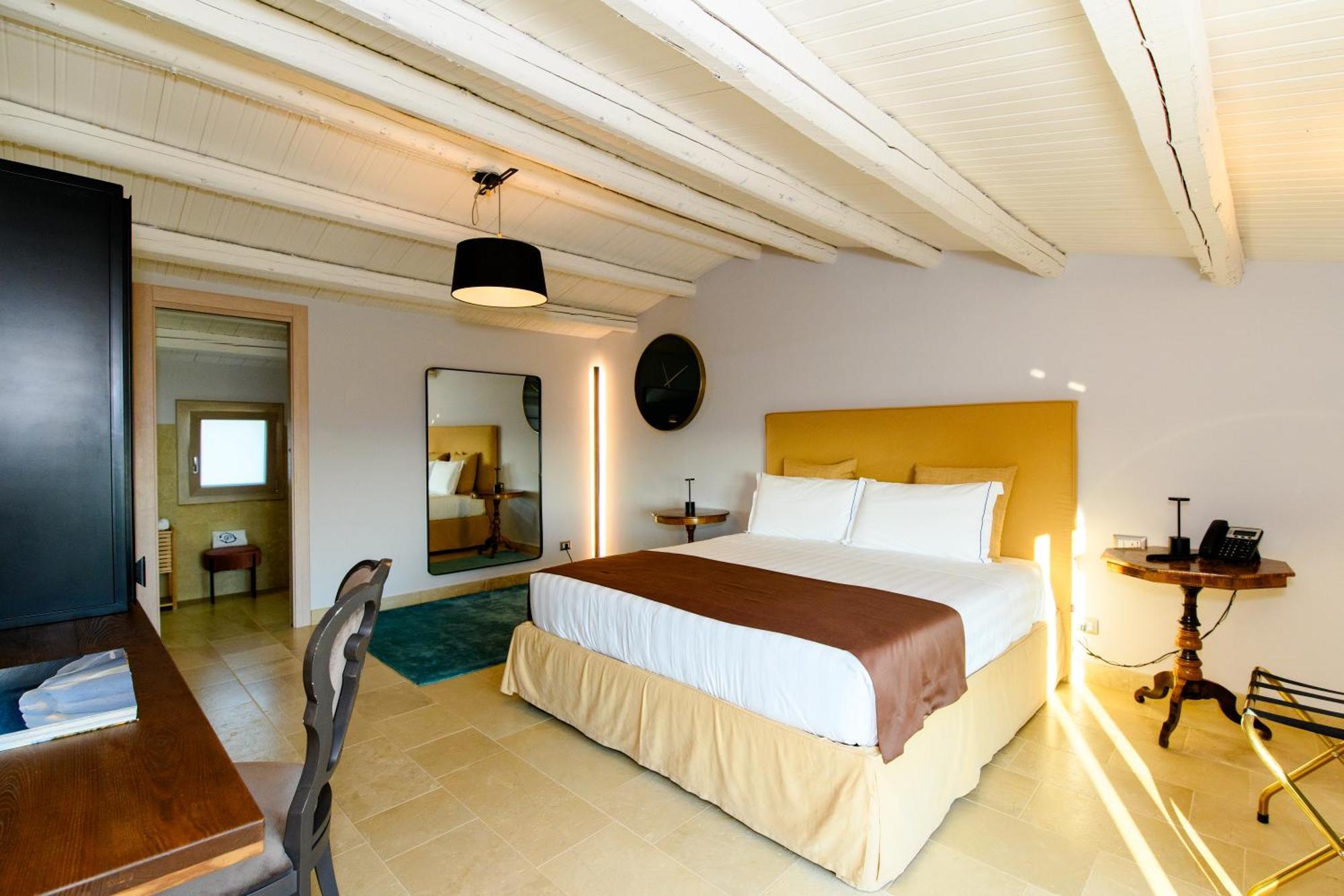 Poggio Leano Boutique Hotel Доналуката Екстериор снимка