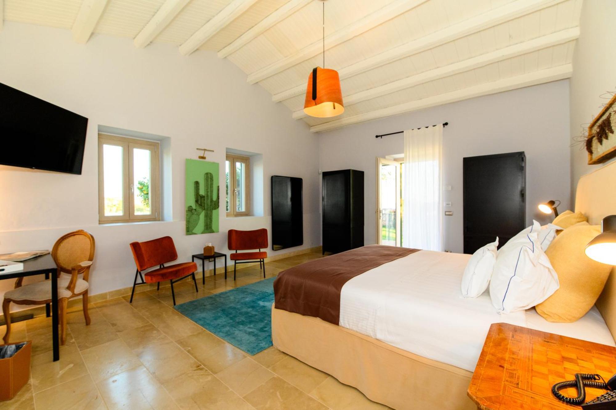 Poggio Leano Boutique Hotel Доналуката Екстериор снимка